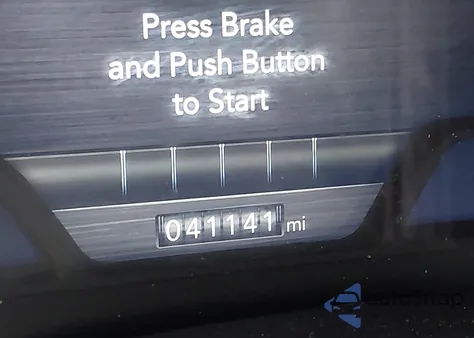 2022 Ram 1500 Big Horn 4X4 5'7 Box из США, поврежденный, VIN 1C6RRFFG4NN461000